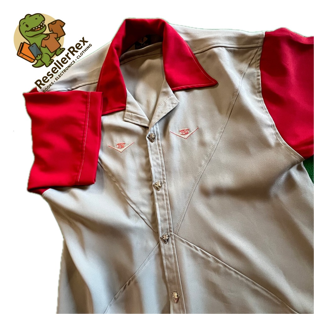 Spanish Harlem Mens Short Sleeve Button Up Shirt Gray Red Cadillac Logo M